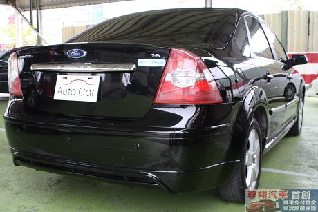 Ford 福特 Focus 1.8  照片9