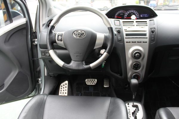 yaris G 照片5