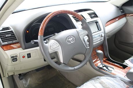 Toyota豐田 Camry  照片7