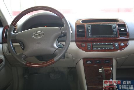 Toyota豐田 Camry  照片7