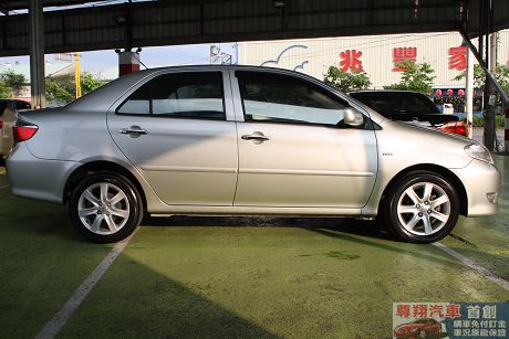 Toyota豐田 Vios  照片4