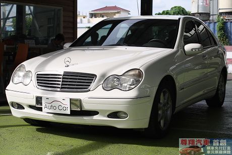 賓士 C-Class C 240  照片9