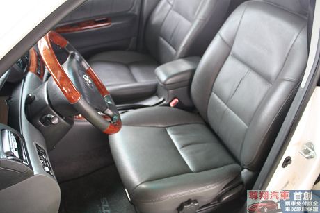 Toyota豐田 Altis 照片5