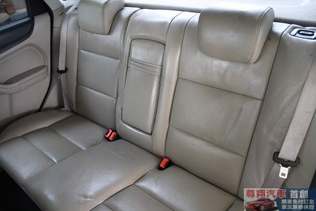 Ford 福特 Focus 1.8 照片6