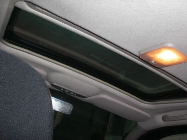 福特 RS 2.0 銀色 照片9
