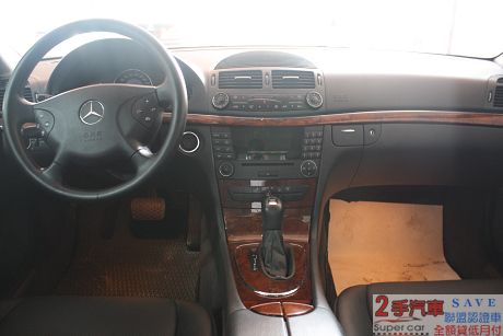 2003年~Benz 賓士E-Class 照片7