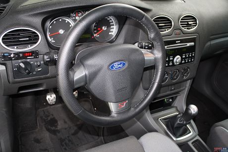 Ford 福特 Focus ST 照片9
