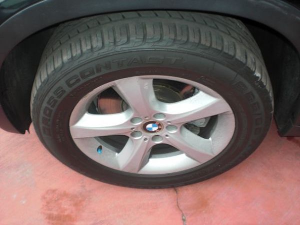 BMW X5 3.0 黑色  照片3