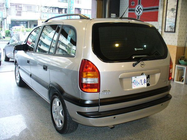 03年 OPEL/歐寶ZAFIRA 照片3