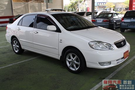 Toyota豐田 Altis 照片4