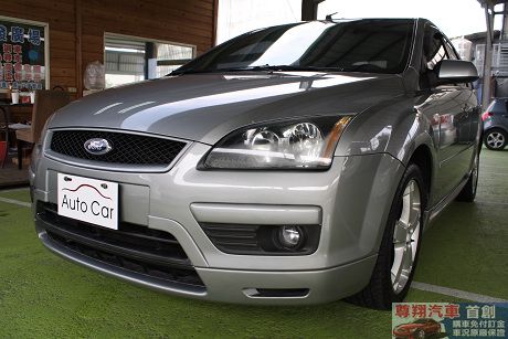 Ford 福特 Focus 2.0 照片3