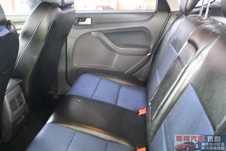 Ford 福特 Focus 2.0 照片7