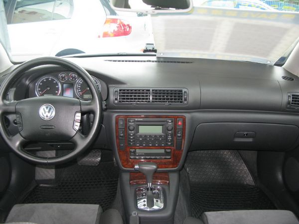 運通汽車-2006年-VW-Passat 照片5