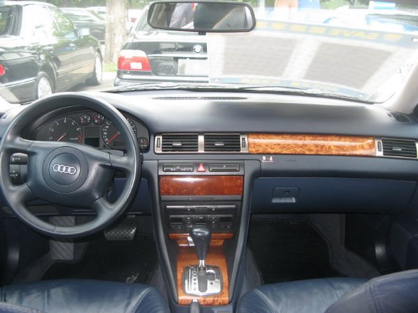 運通汽車-2000年-AUDI-A6 照片5