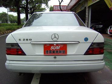 賓士 E280100%原漆*一手車*天窗 照片4