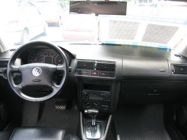 運通汽車-2004年VW-Golf 照片5