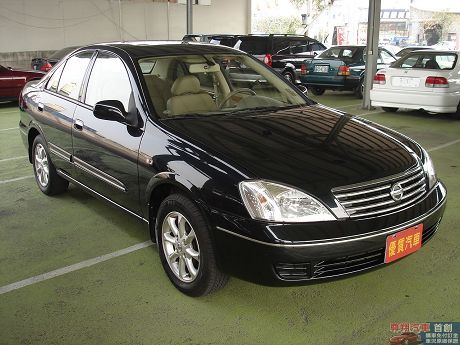 Nissan 日產 Sentra M1 照片6