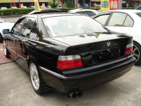 豐達汽車 BMW 318i 照片3