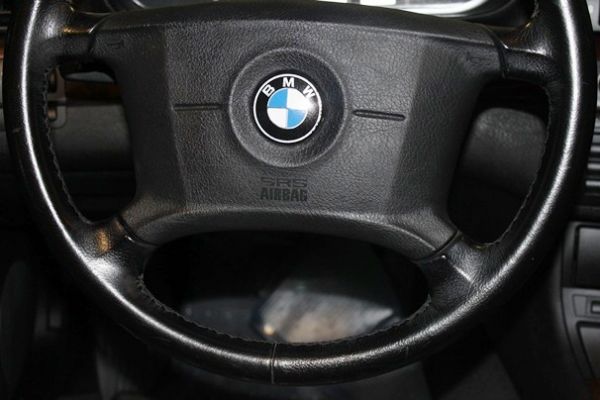 BMW 318 1.9 紅色 照片7