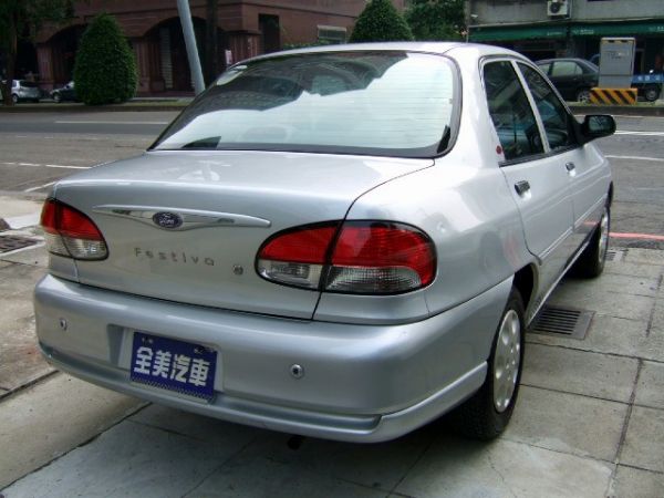 Festiva 照片4