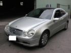 台中市賓士 C200K 2.0 銀色 BENZ 賓士 / C200 Kompressor中古車