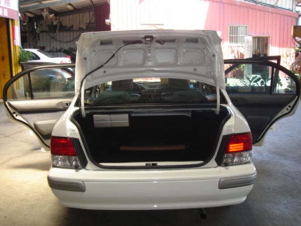 TOYOTA TERCEL 照片9