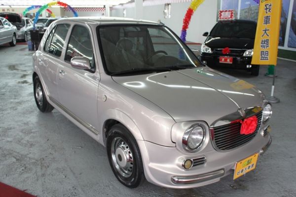 日產 VERITA 1.3 銀色 照片1