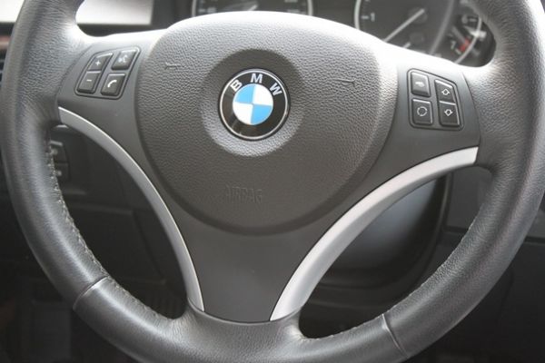 BMW 寶馬 320I 照片5