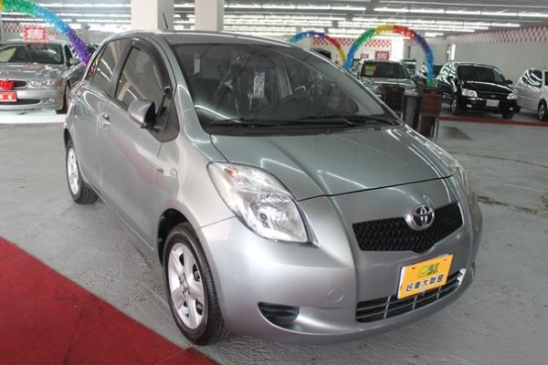 豐田 YARIS 1.5 灰色 照片1