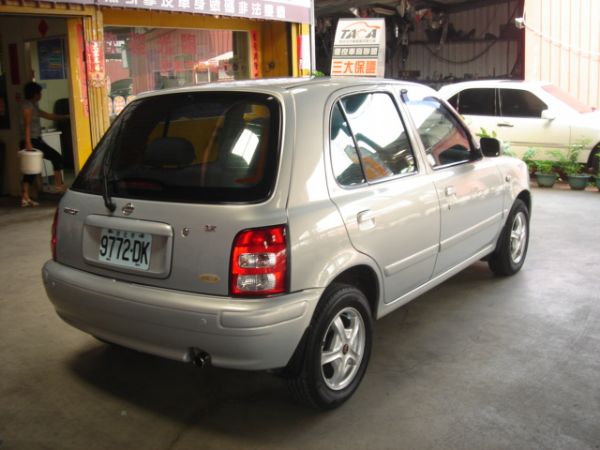 NISSAN MARCH 照片2