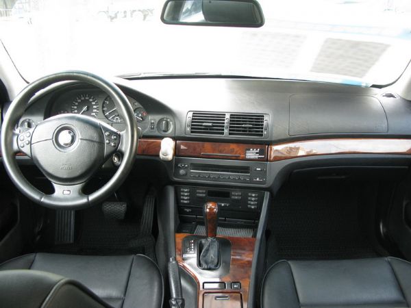 運通汽車-2002年-BMW-520i 照片5