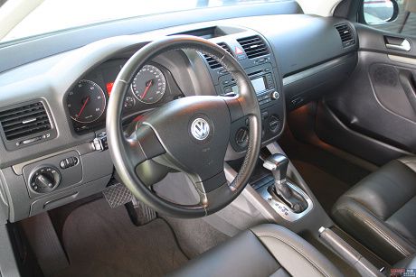 VW 福斯 Golf TDi 照片5