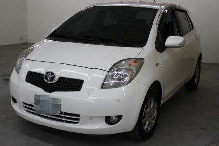 豐田 YARIS 1.5 白色 照片1