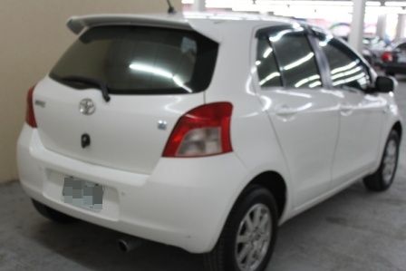 豐田 YARIS 1.5 白色 照片10