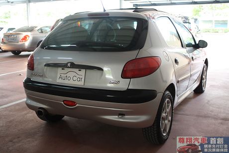 Peugeot 寶獅 206 照片10