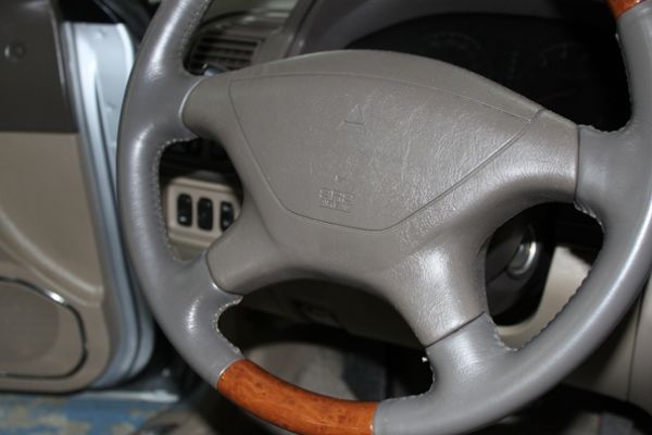 三菱 GALANT 2.0 銀色 照片7