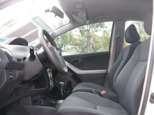 運通汽車-2009年-豐田-Yaris 照片3