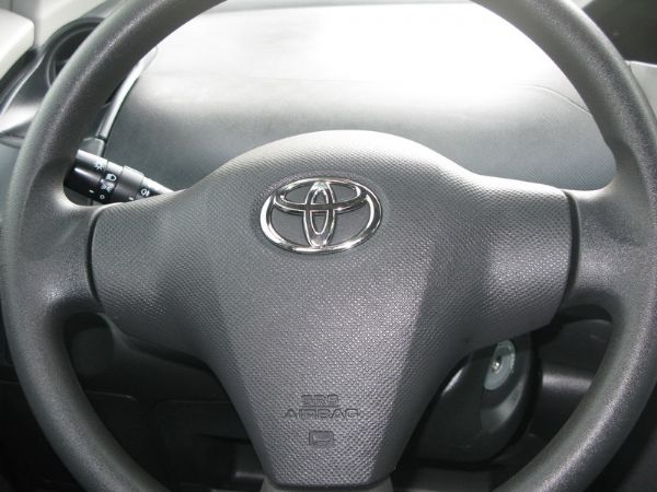 運通汽車-2009年-豐田-Yaris 照片6