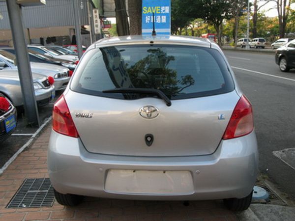 運通汽車-2009年-豐田-Yaris 照片8