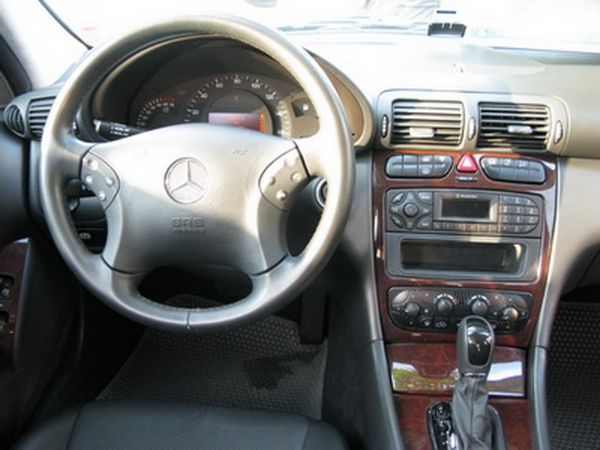 運通汽車-2003年-BENZ-C240 照片2