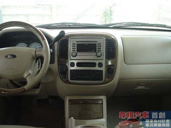 Ford 福特 Escape 照片7