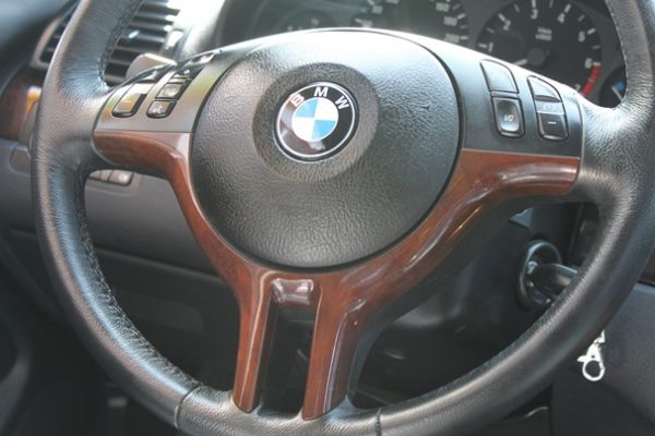 BMW 318 1.9 白色 照片8