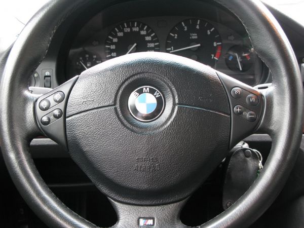 運通汽車-2002年-BMW-525 照片6