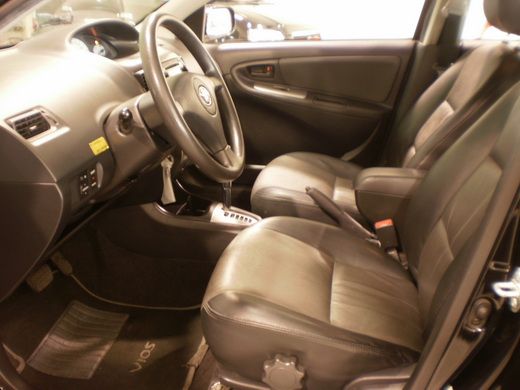 05豐田VIOS 照片4