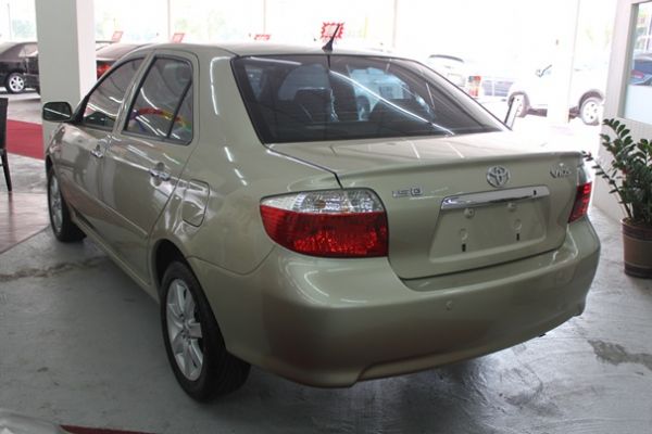 豐田 VIOS 1.5 金色 照片10