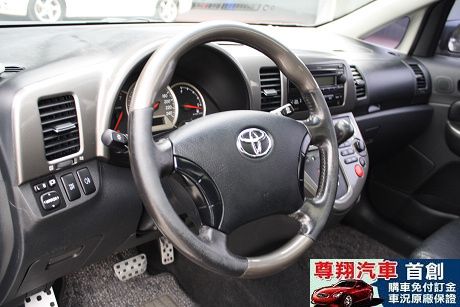 Toyota豐田 Wish 照片7