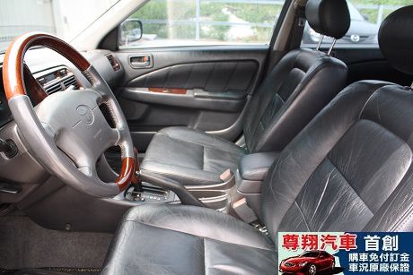 Toyota豐田 Premio 照片8