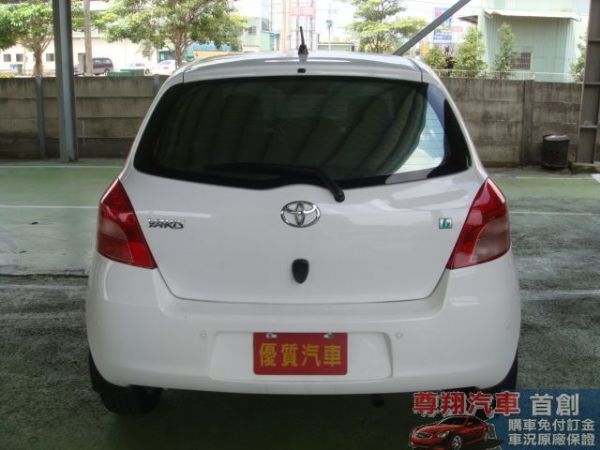 Toyota豐田 Yaris 照片5