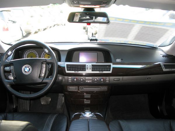 運通汽車-2003年-BMW-735li 照片5