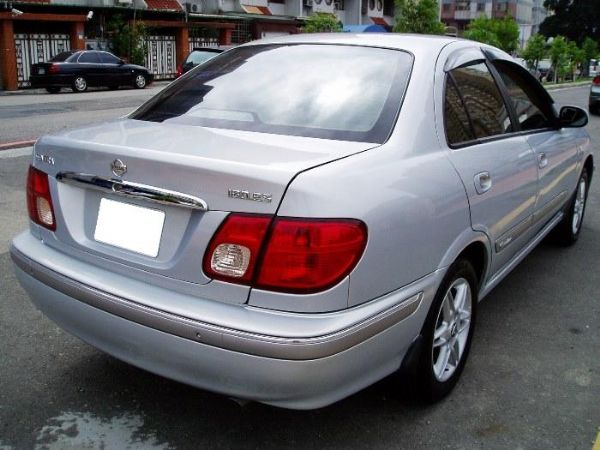 04 Sentra 180 天窗.安全氣 照片10